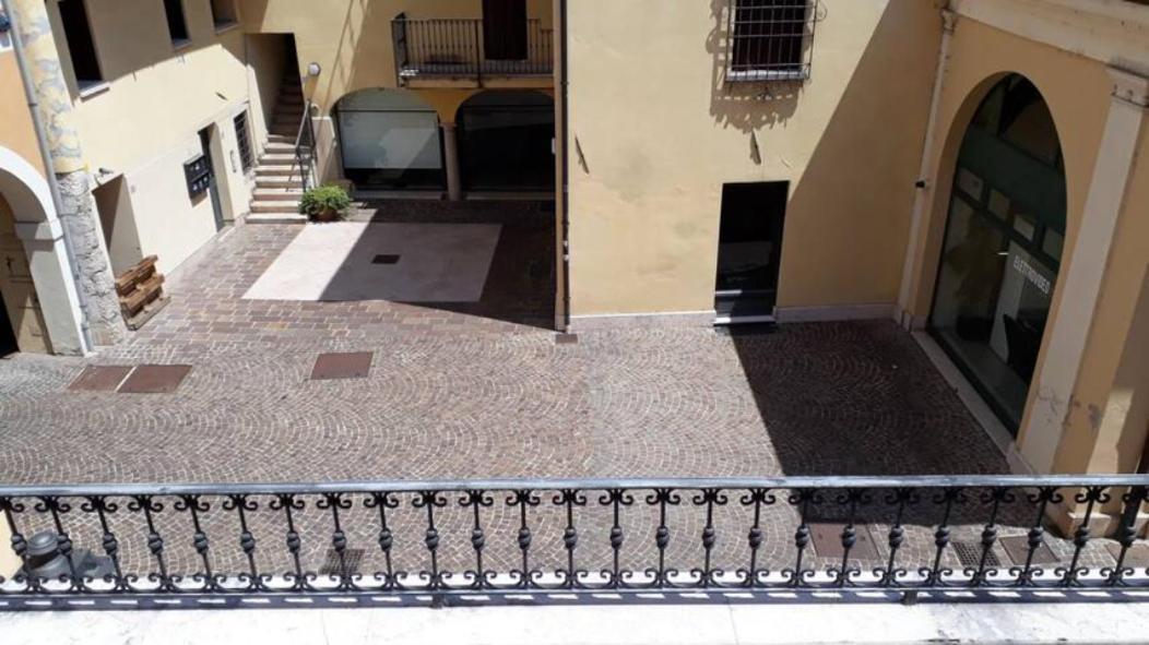 Lorenzo'S House Apartment Thiene Exterior photo